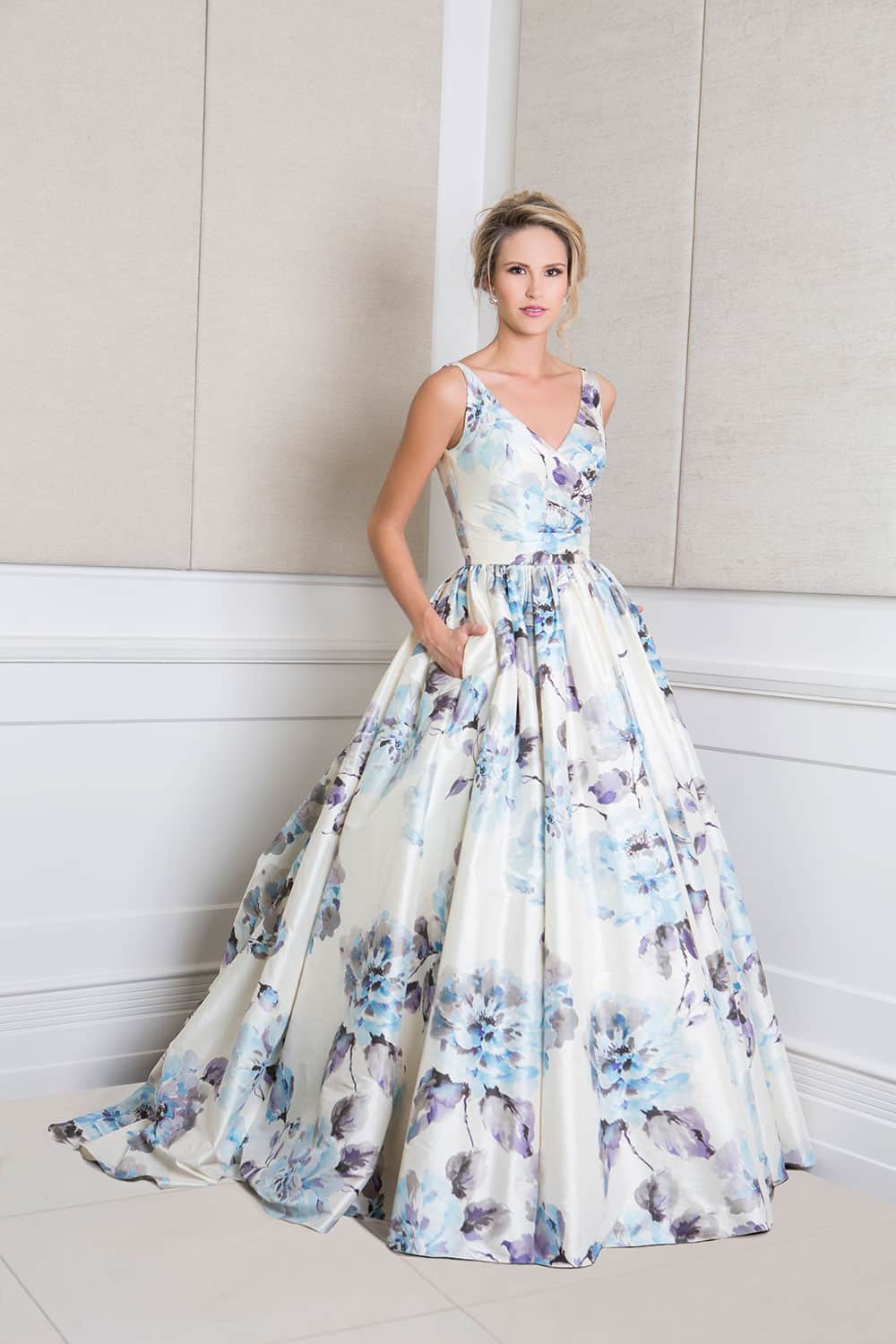 QB loves… coloured wedding gowns - Queensland Brides