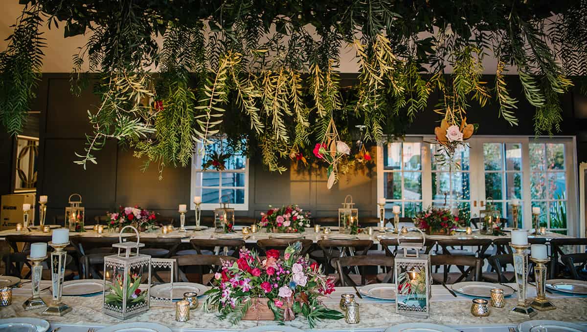 Country charms: a styled shoot at White Chapel Kalbar - Queensland Brides