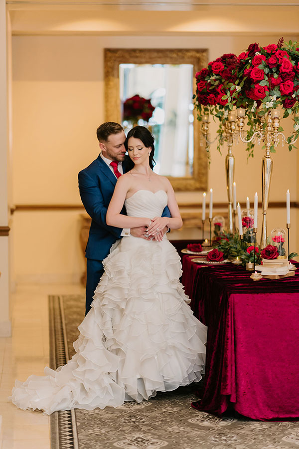 A wonderful wedding in a luxurious production of "Beauty and the Beast"