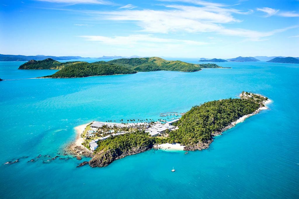 Discover your honeymoon paradise at Daydream Island Resort, nestled in the heart of Queensland’s Whitsundays